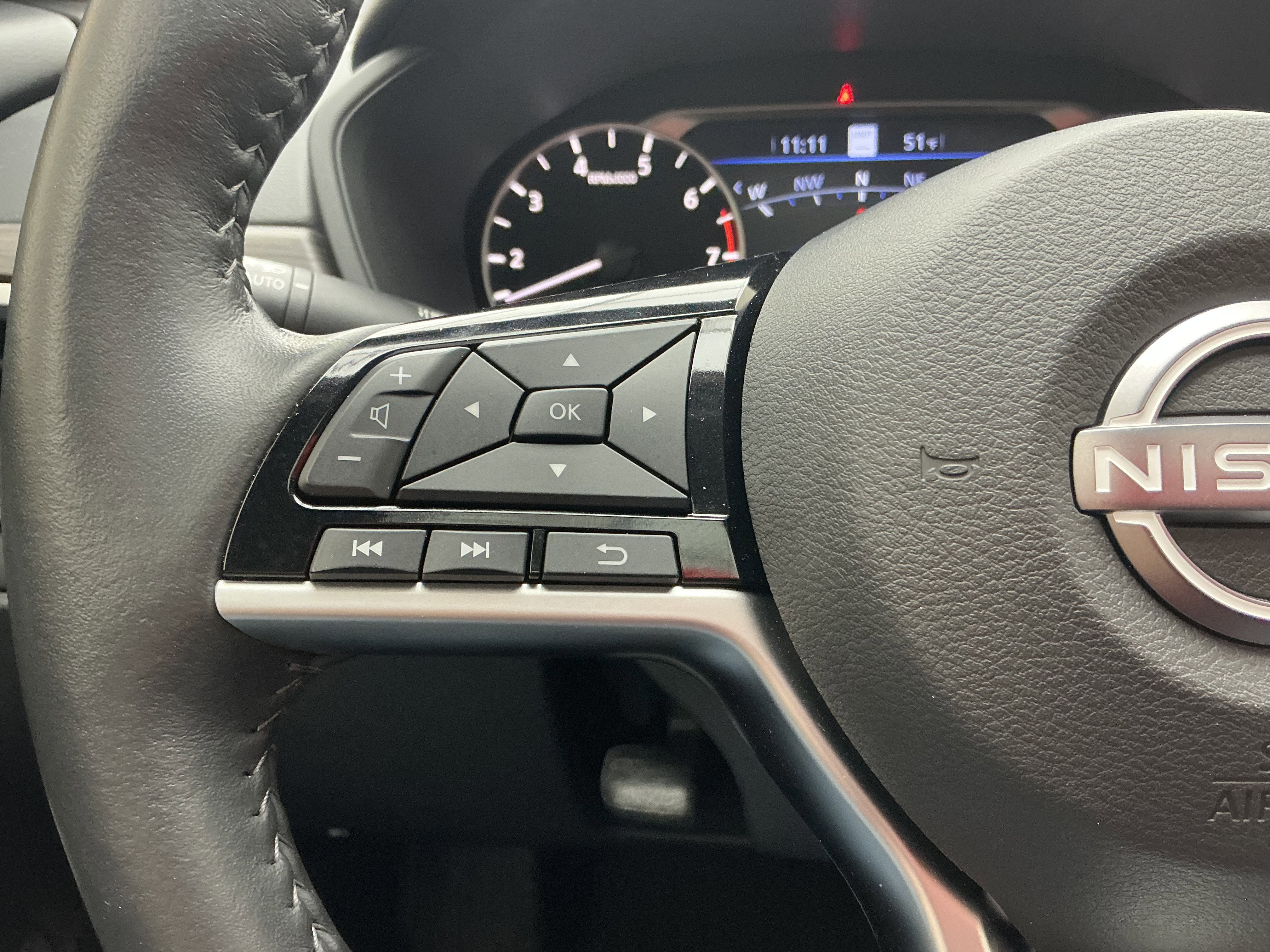 Used 2024 Nissan Altima 2.5 SL image 9