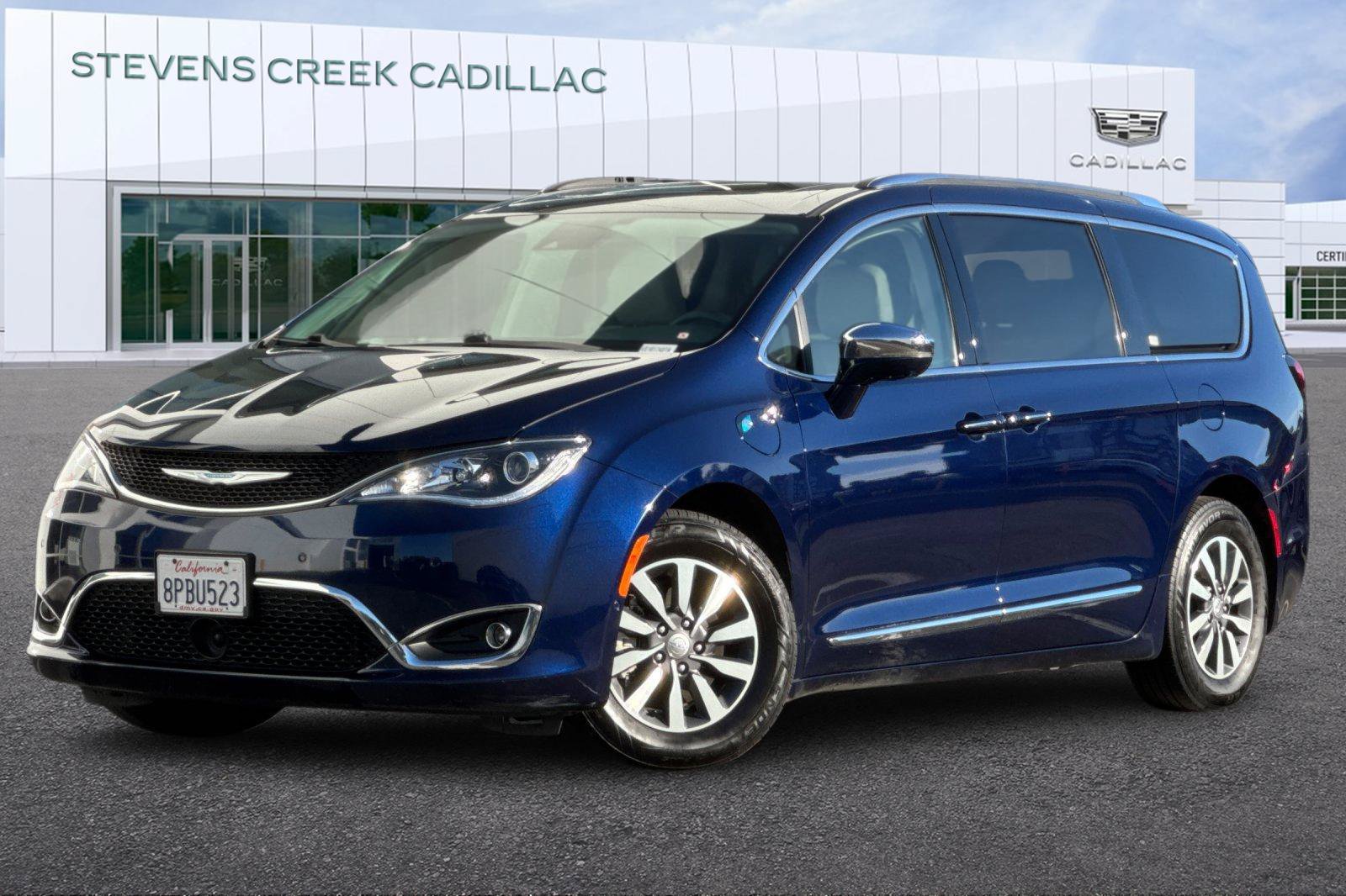 Used 2020 Chrysler Pacifica Limited w/ Advanced Safetytec Group FWD image 7