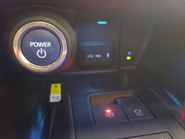 Certified 2022 Toyota Venza Limited AWD/4WD image 30