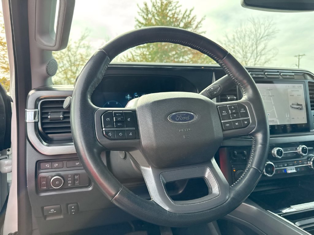 Used 2024 Ford F250 Lariat w/ Chrome Package AWD/4WD image 11