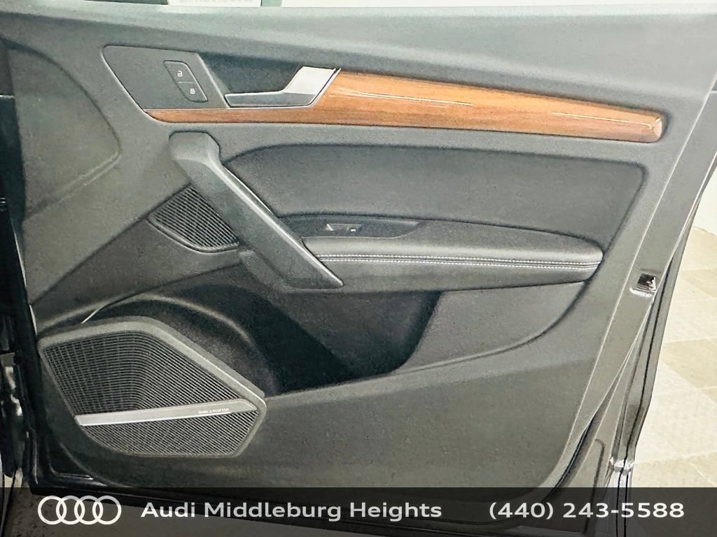 Certified 2023 Audi Q5 2.0T Premium Plus w/ Premium Plus Package AWD/4WD image 31