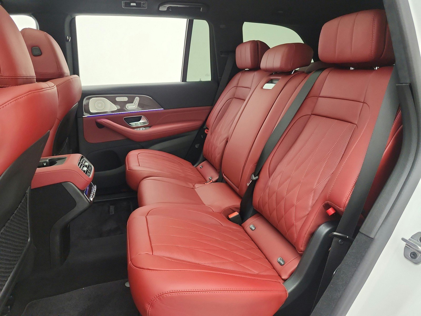 New 2026 Mercedes-Benz GLS 63 AMG 4MATIC image 11