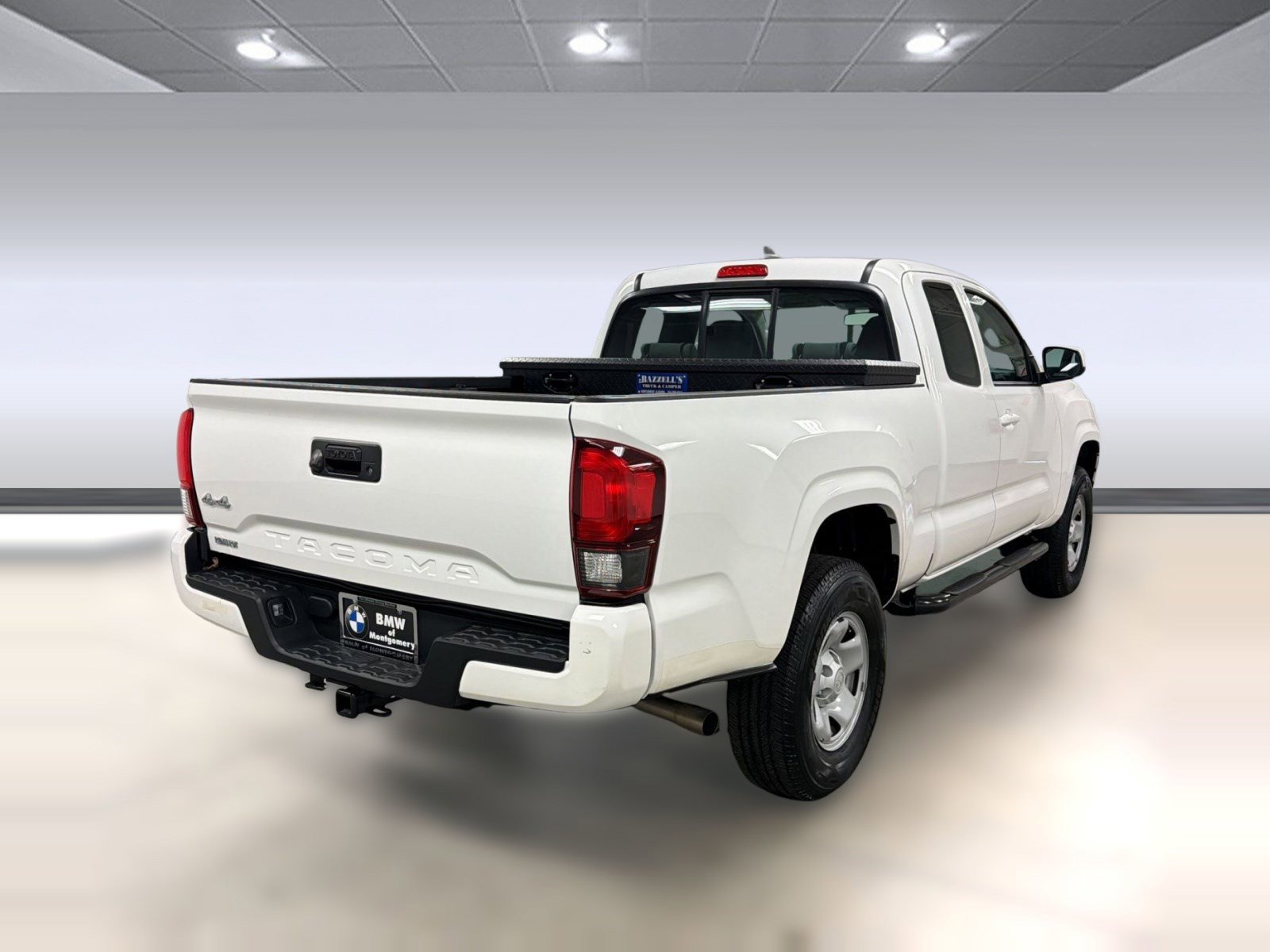 Used 2018 Toyota Tacoma SR w/ SR Convenience Package image 7