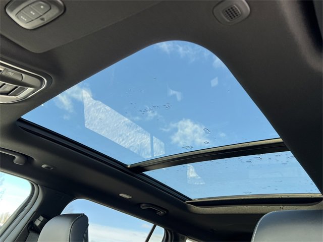 New 2025 Jeep Grand Cherokee L Limited w/ Trailer Tow Package image 10