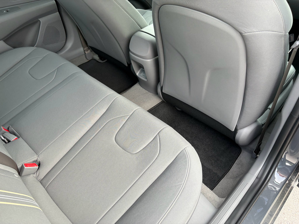 New 2026 Hyundai Elantra Sport FWD image 20