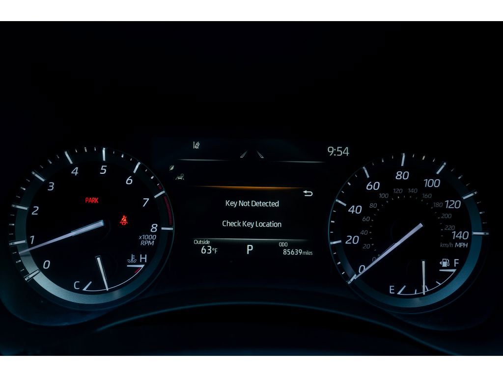 Used 2021 Toyota Highlander Platinum AWD/4WD image 24