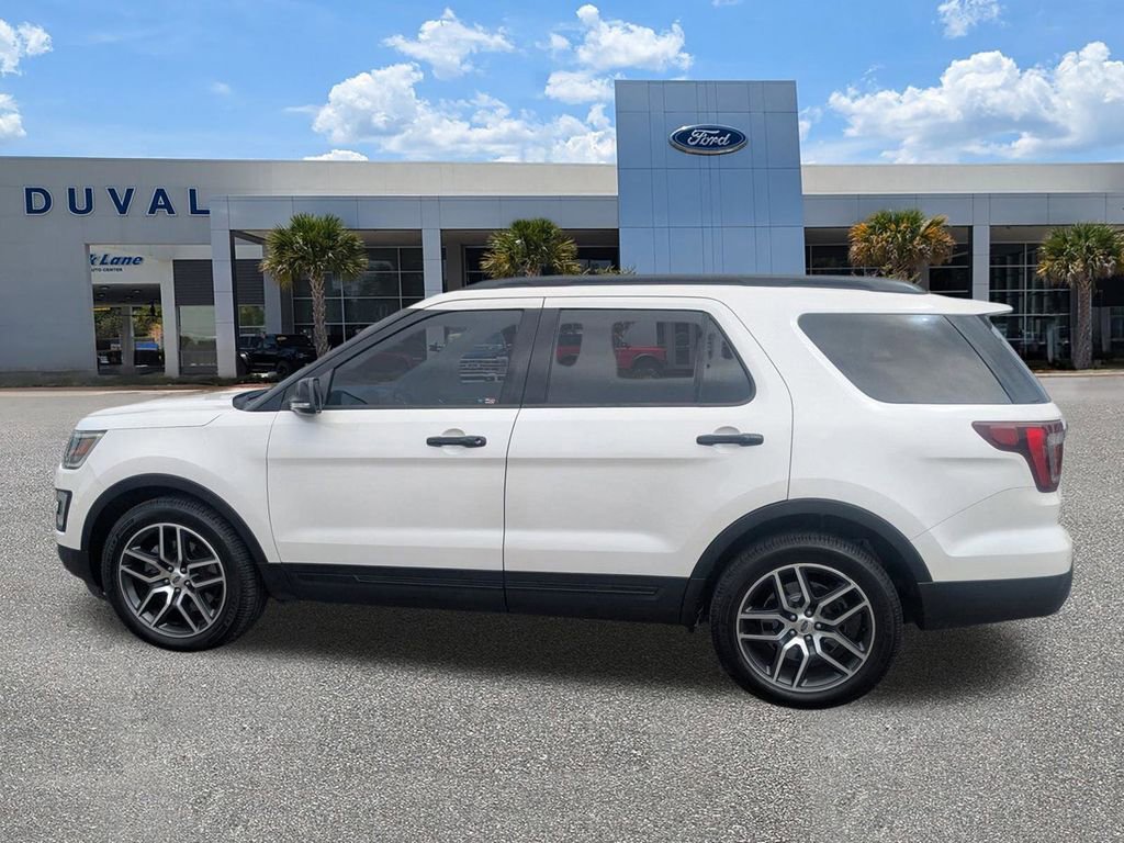 Used 2017 Ford Explorer Sport w/ Equipment Group 401A image 7