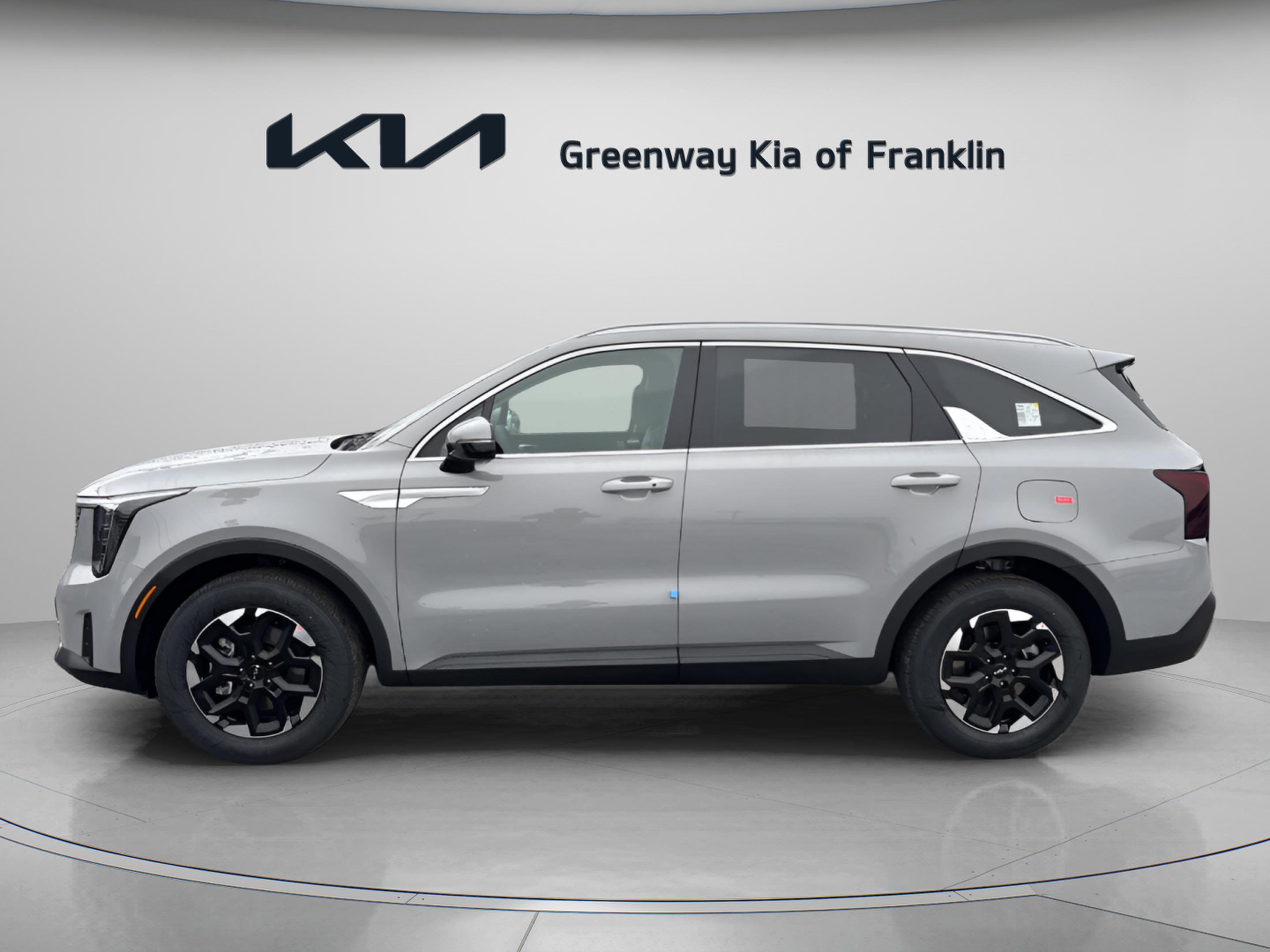 New 2026 Kia Sorento S image 4