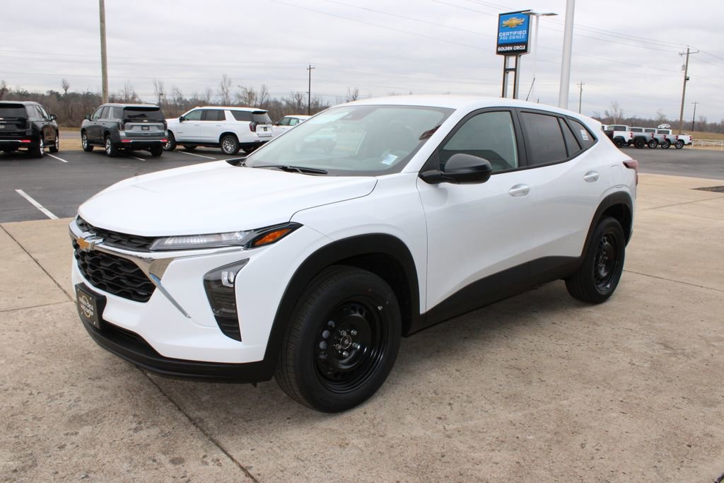 New 2026 Chevrolet Trax LS image 4