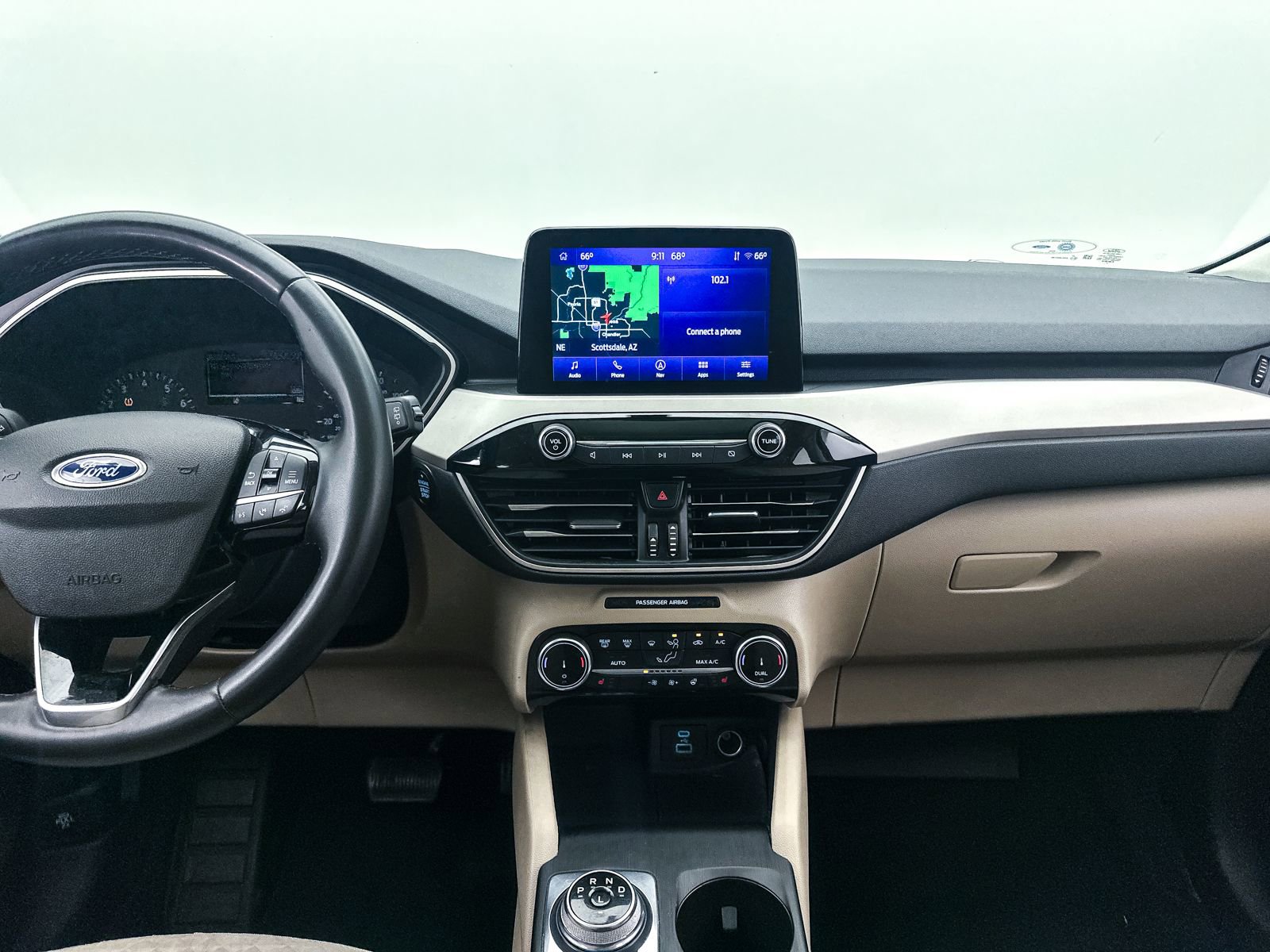 Used 2022 Ford Escape SE w/ Convenience Package FWD image 5