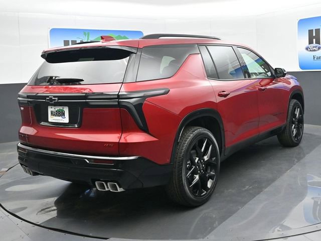 New 2026 Chevrolet Traverse RS w/ LPO, Floor Liner Package FWD image 5