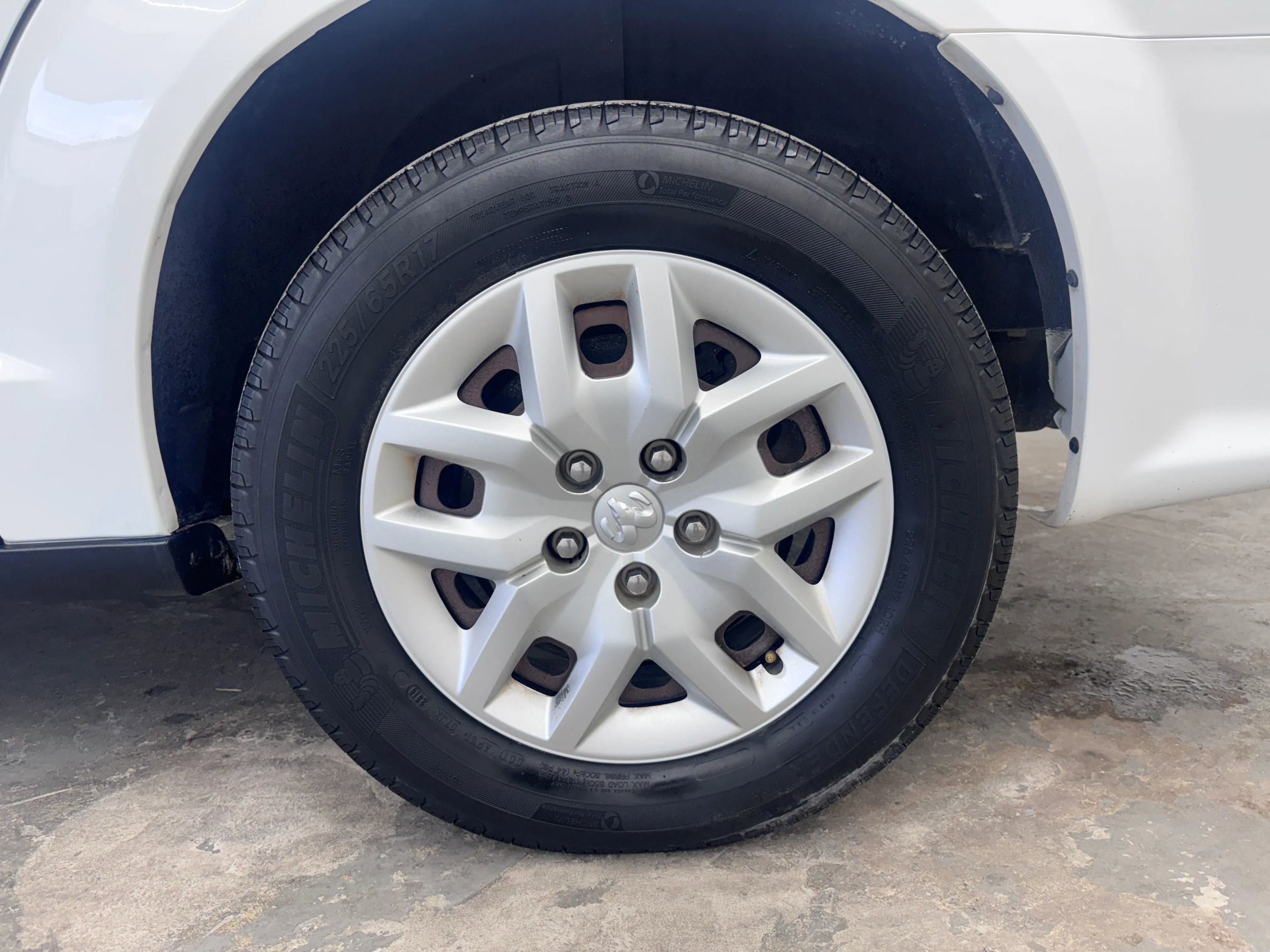 Used 2014 RAM C/V Tradesman w/ UConnect Hands-Free Group image 13