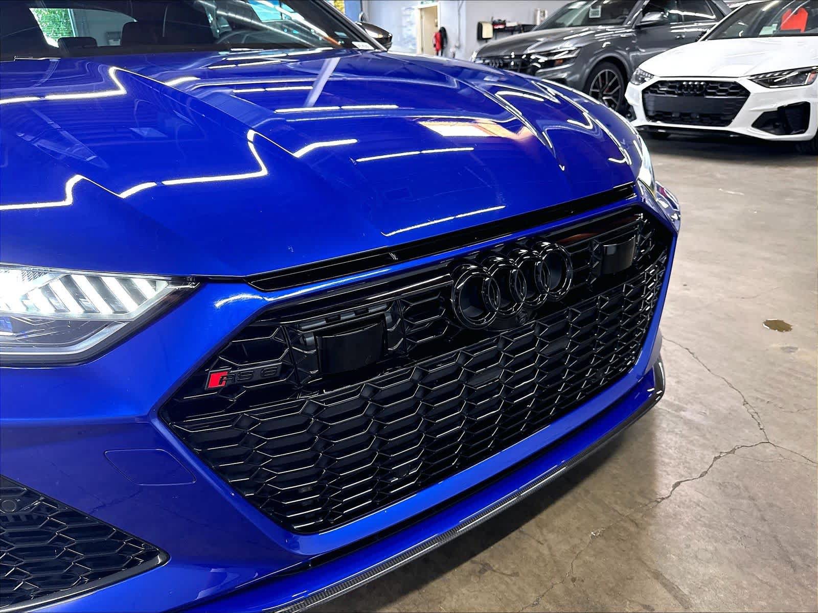 Used 2022 Audi RS 6 AWD/4WD image 31