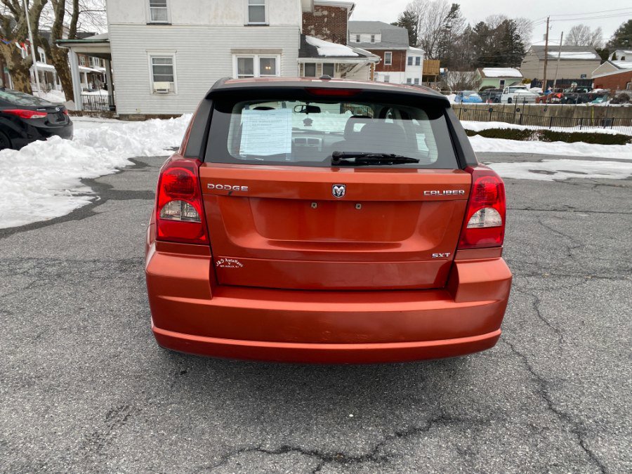 Used 2009 Dodge Caliber SXT image 4