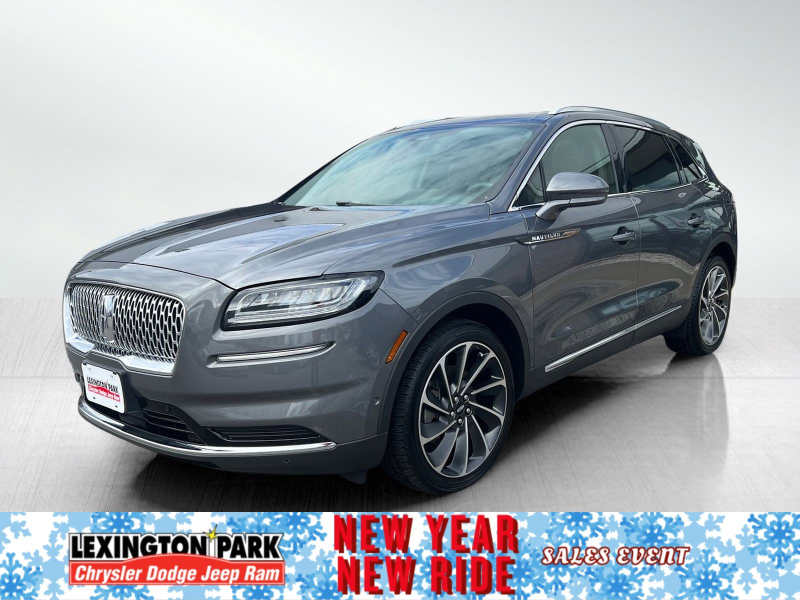 Used 2021 Lincoln Nautilus Reserve w/ Equipment Group 201A image 2