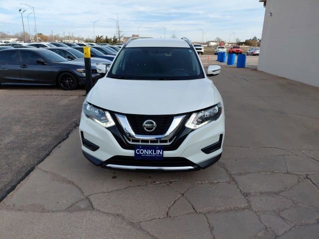 Used 2018 Nissan Rogue SV image 9