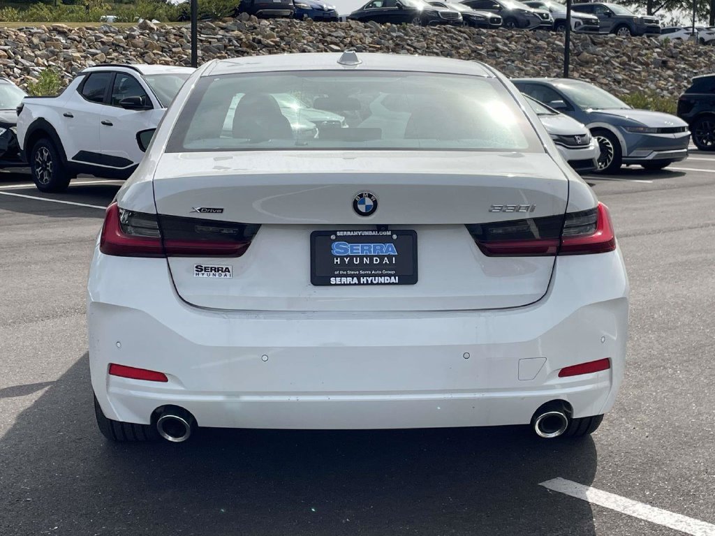 Used 2025 BMW 330i xDrive Sedan w/ Convenience Package AWD/4WD image 25