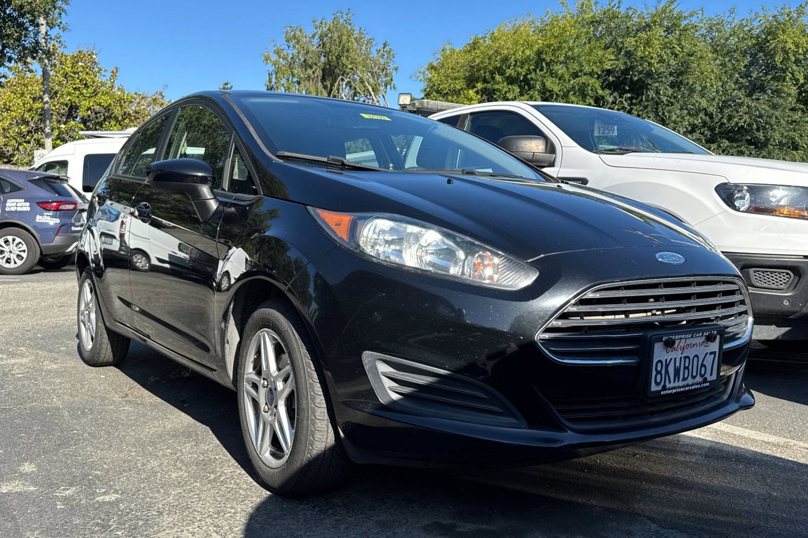 Used 2019 Ford Fiesta SE FWD image 2