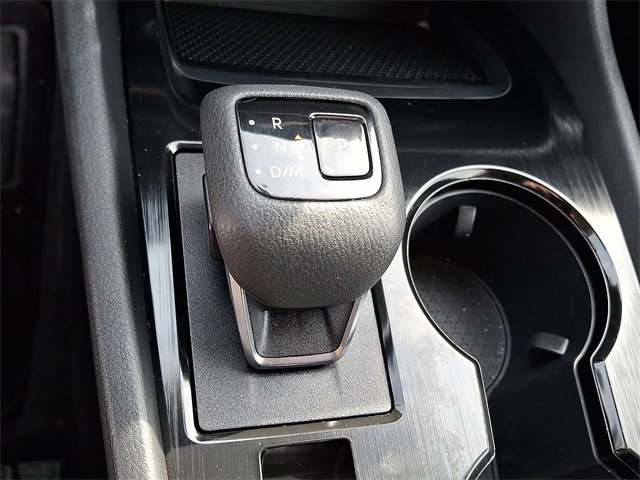 Used 2023 Nissan Rogue SV image 15