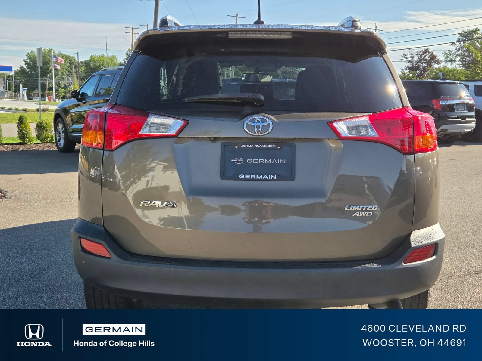 Used 2015 Toyota RAV4 Limited AWD/4WD image 21