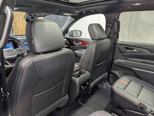 New 2026 Chevrolet Traverse RS image 16
