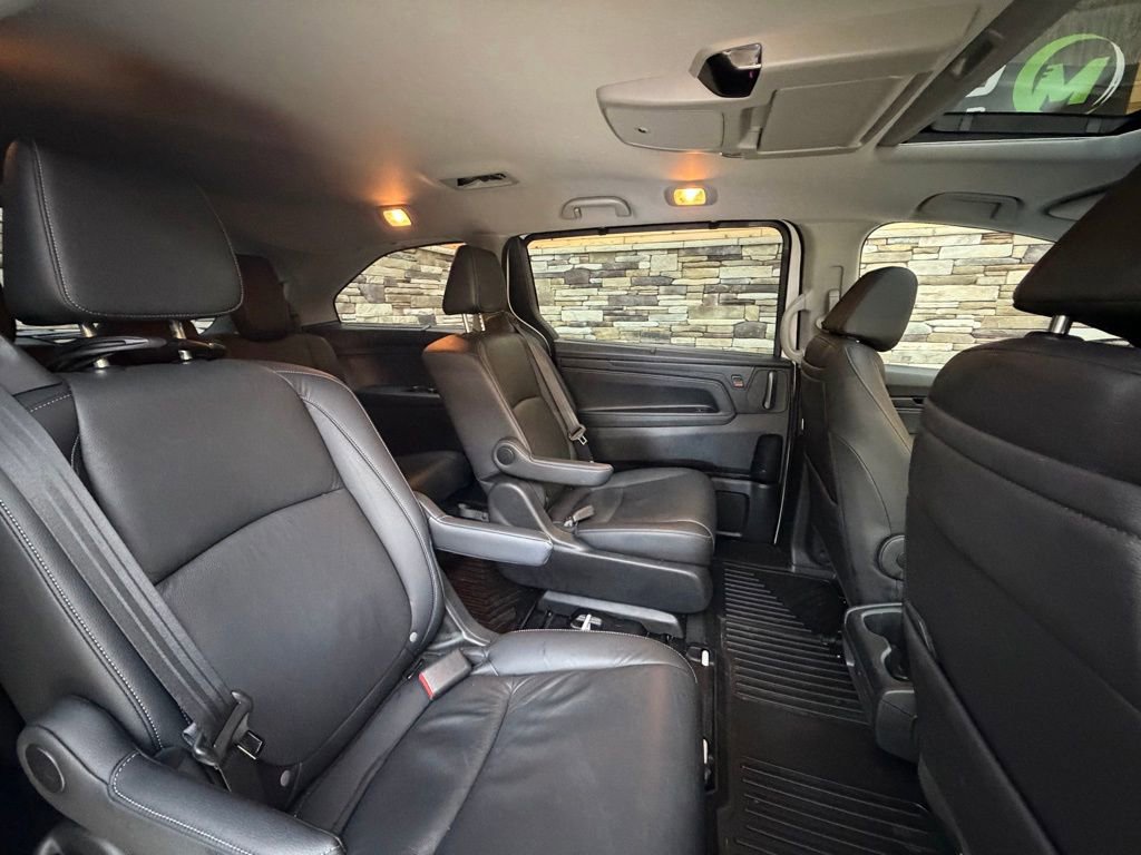 Used 2023 Honda Odyssey Touring image 32