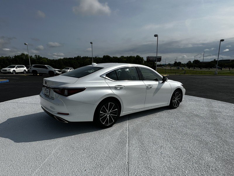 Used 2022 Lexus ES 350 w/ Premium Package FWD image 7