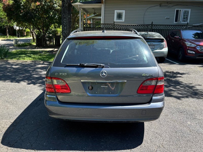 Used 2008 Mercedes-Benz E 350 4MATIC Wagon image 9