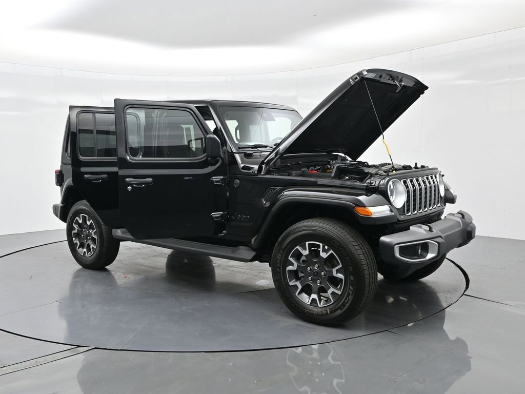 New 2025 Jeep Wrangler Sahara w/ Safety Group image 31