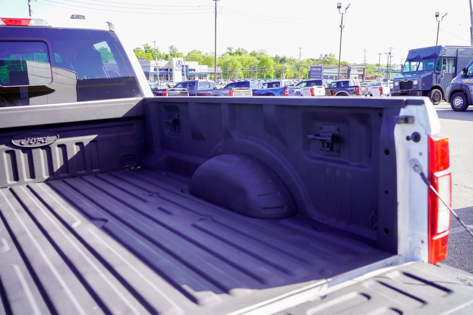 Used 2021 Ford F250 Lariat AWD/4WD image 8