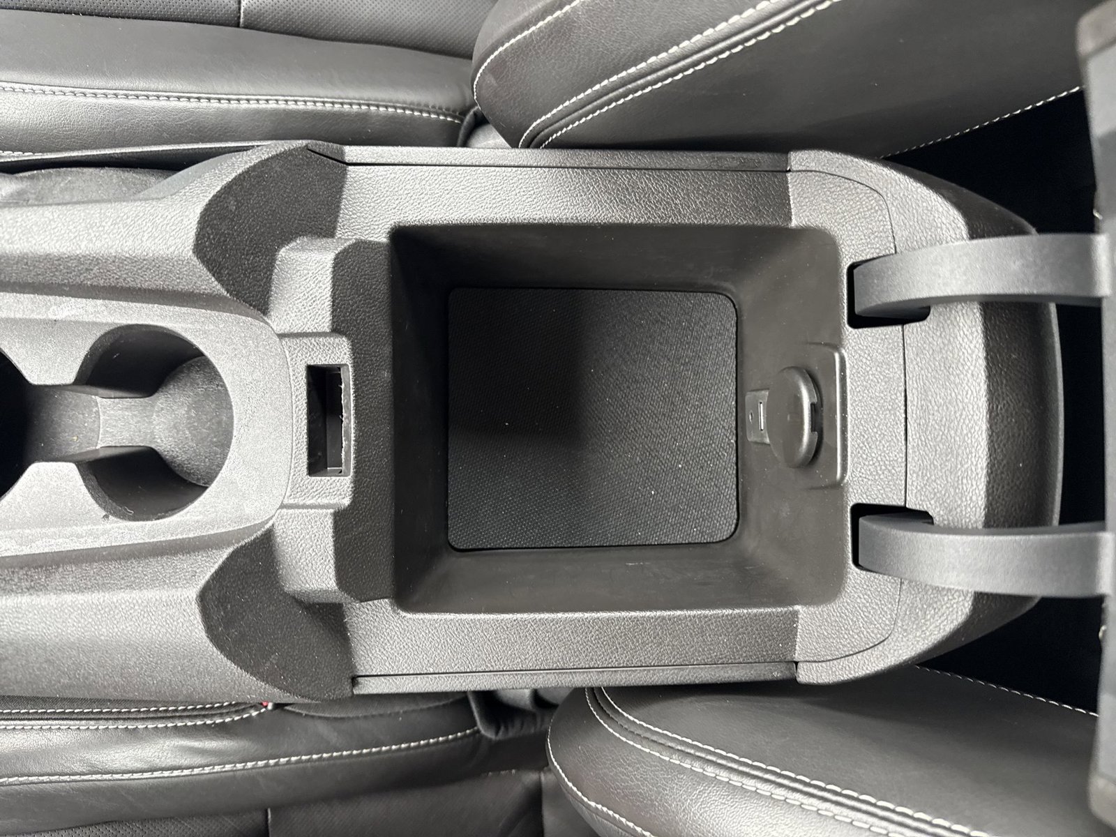 Used 2011 Chevrolet Camaro SS RWD image 21