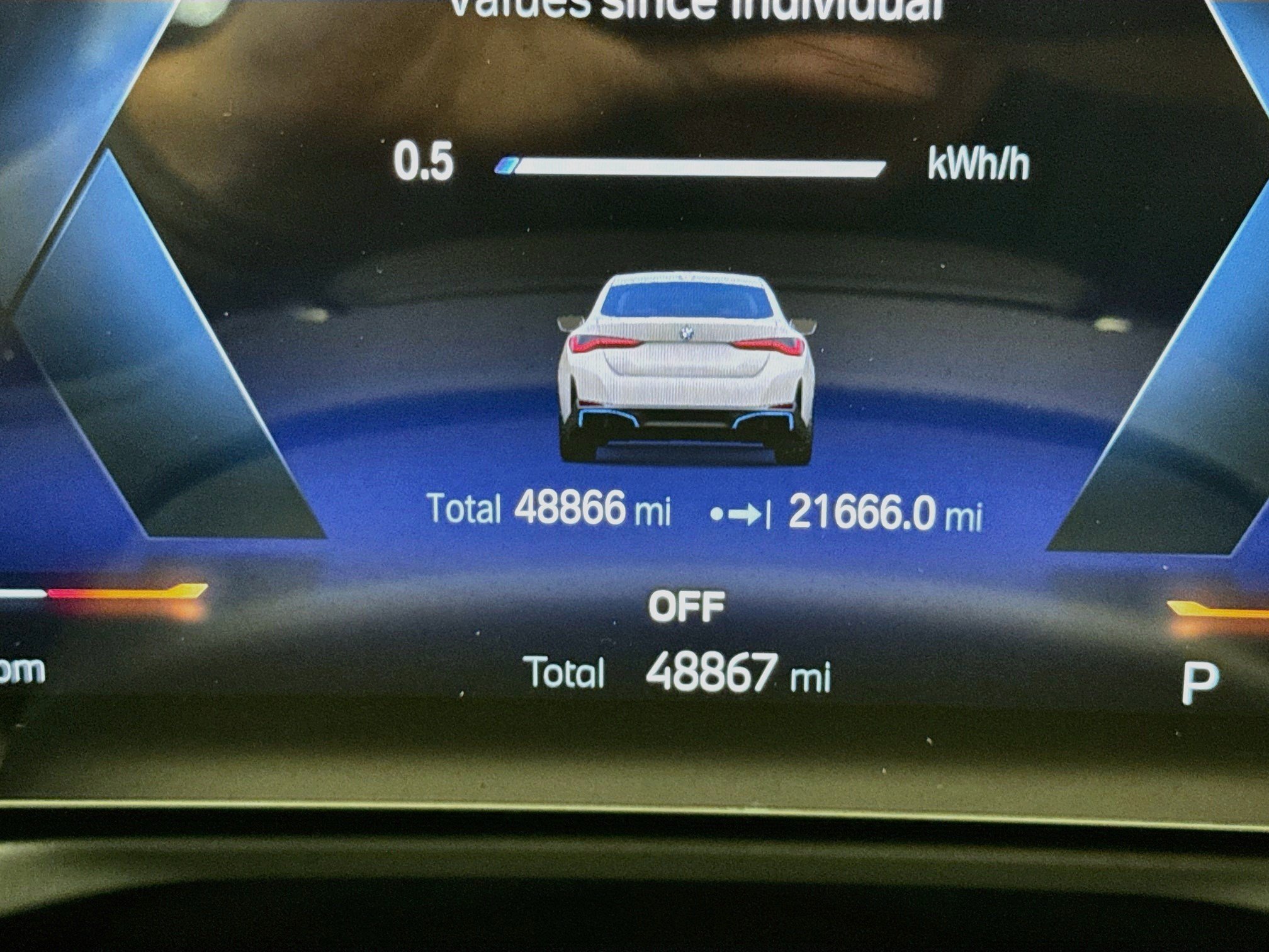 Used 2023 BMW i4 eDrive40 w/ Premium Package RWD image 8