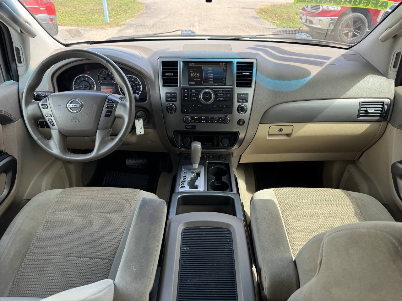 Used 2015 Nissan Armada SV RWD image 17
