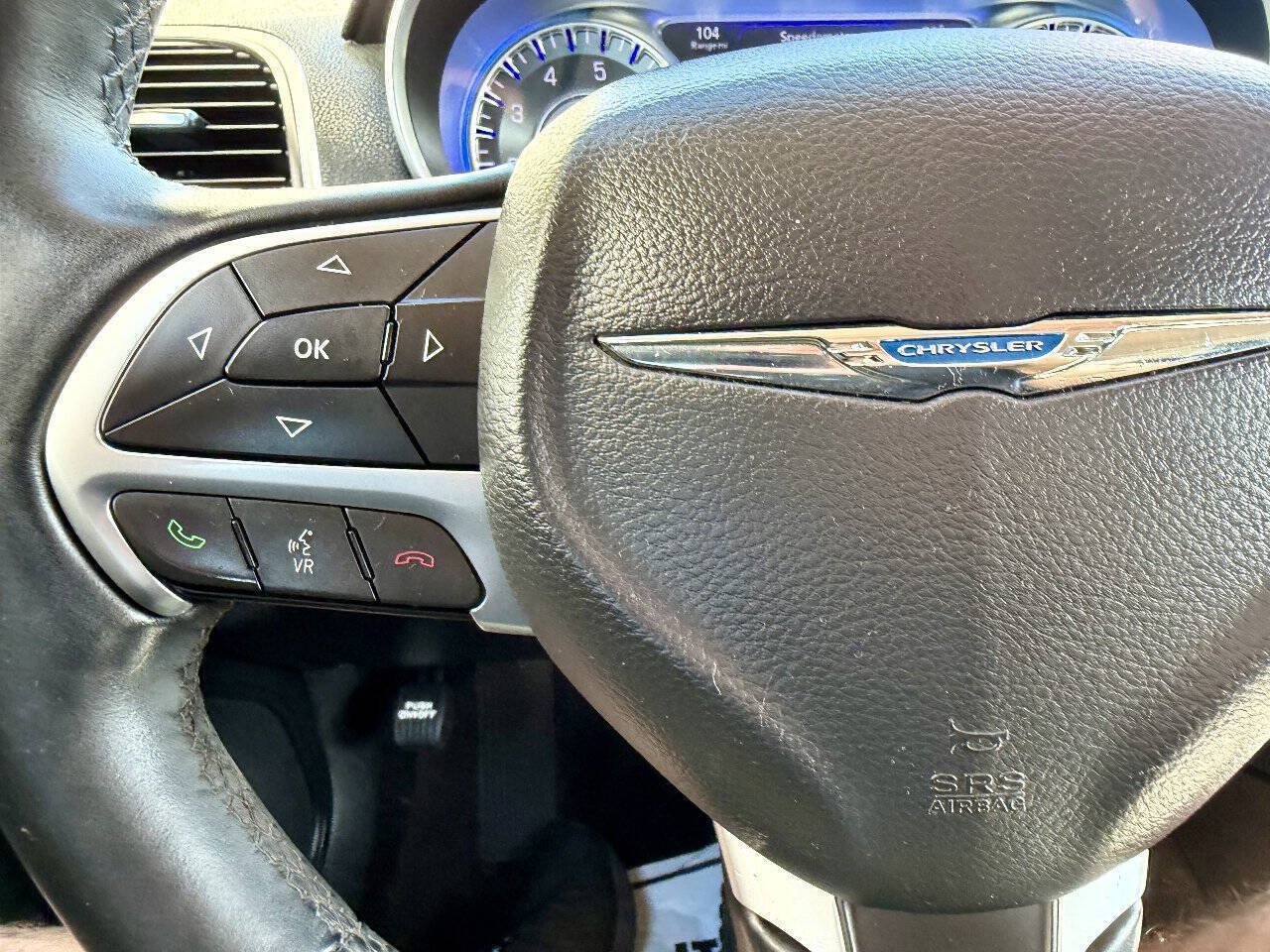 Used 2016 Chrysler 300 C AWD/4WD image 37