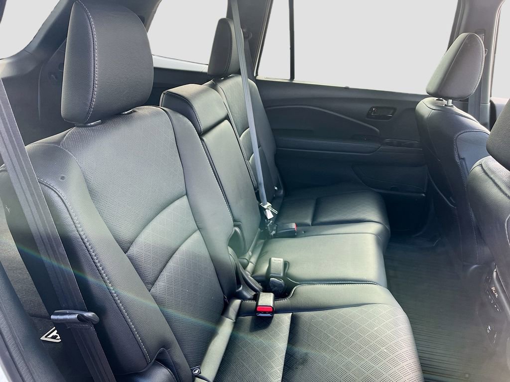Used 2023 Honda Passport Elite image 28