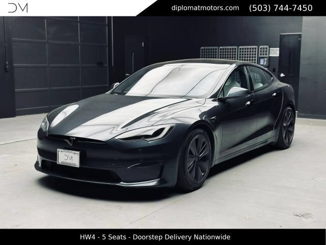Used 2025 Tesla Model S AWD/4WD image 1