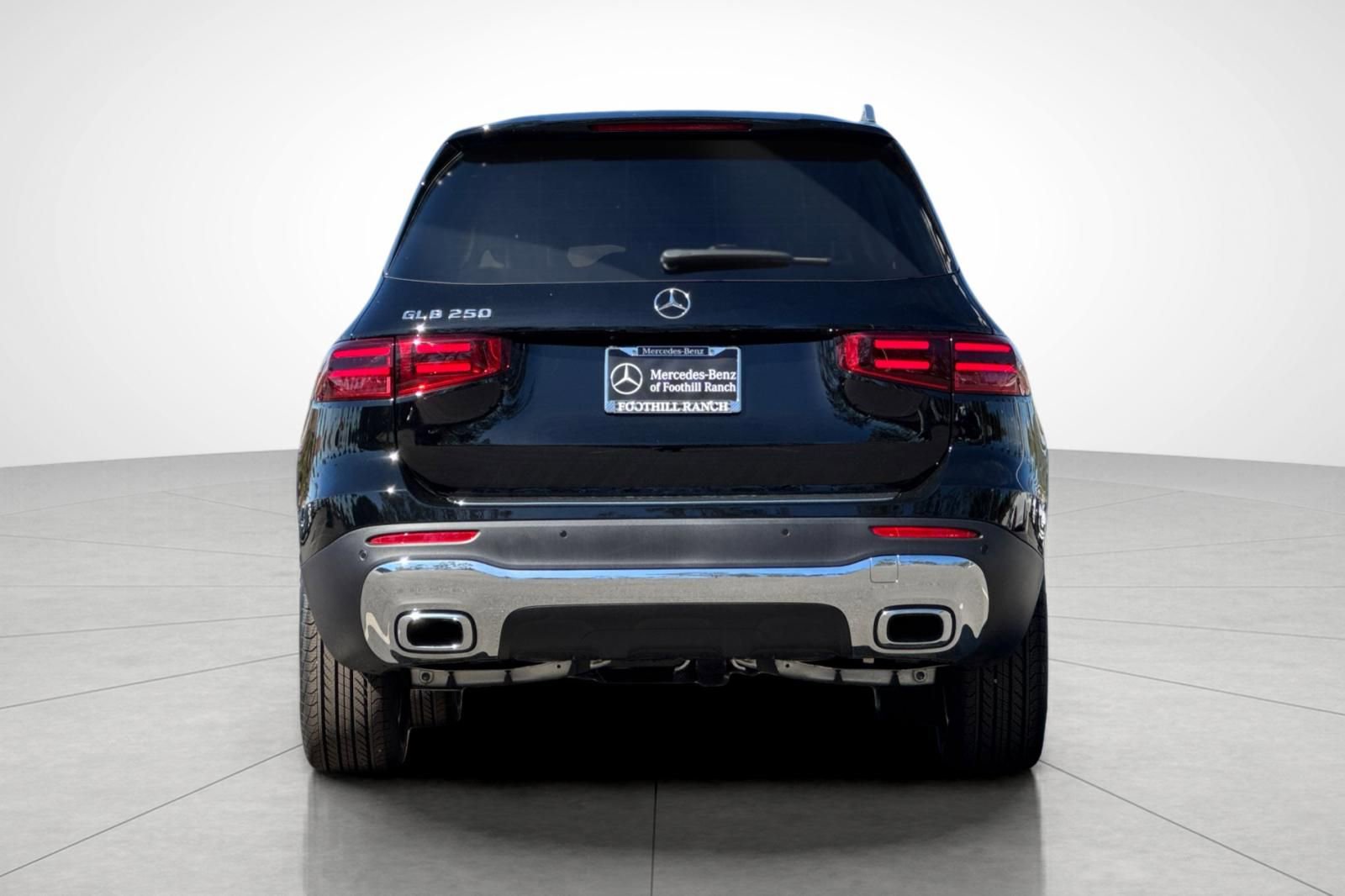 New 2026 Mercedes-Benz GLB 250 image 10