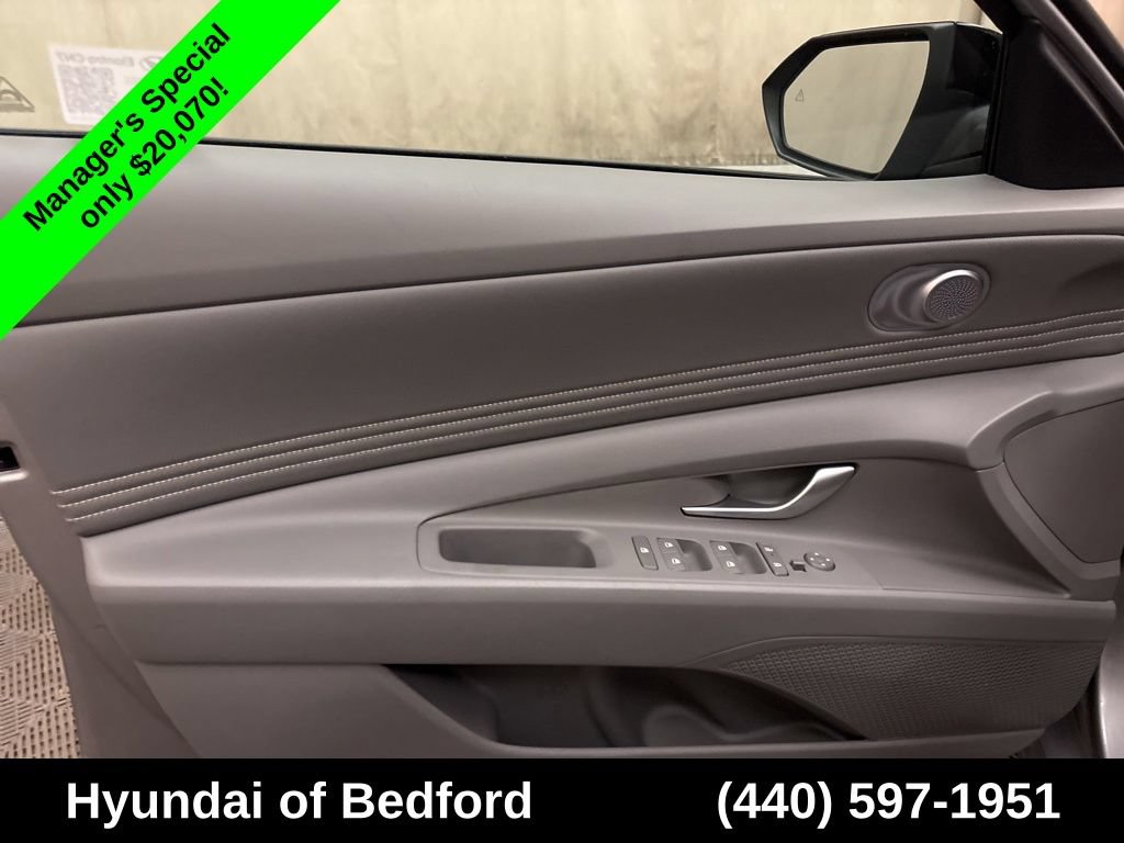 Certified 2026 Hyundai Elantra Sport FWD image 11