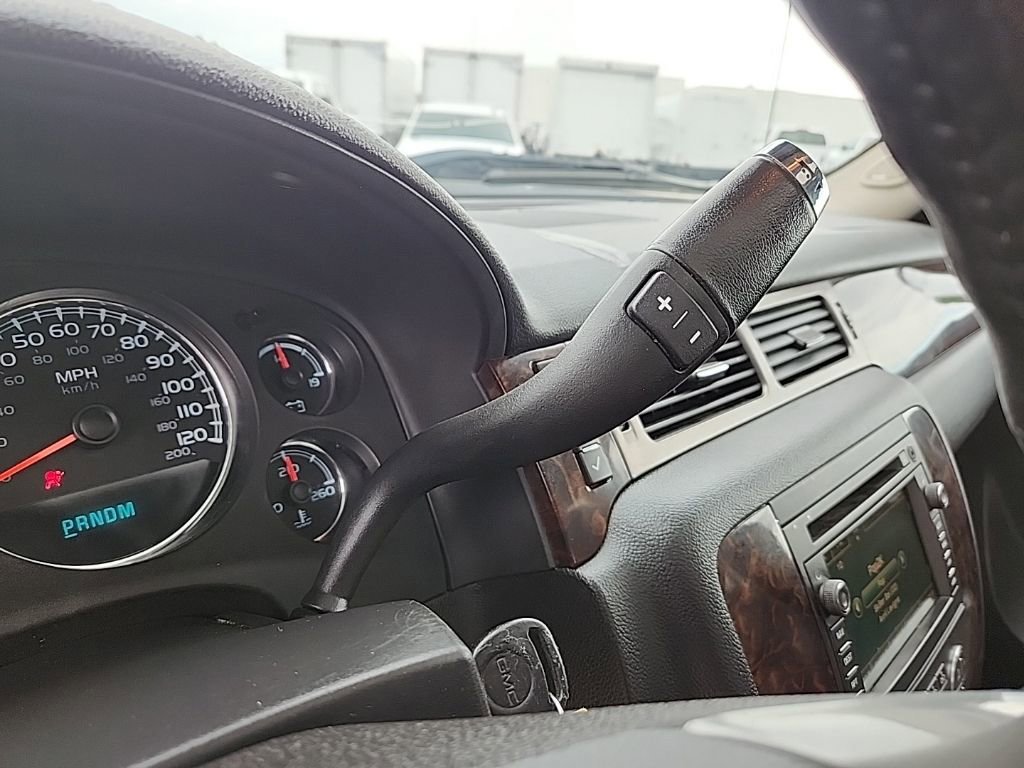 Used 2011 GMC Sierra 1500 Denali AWD/4WD image 12