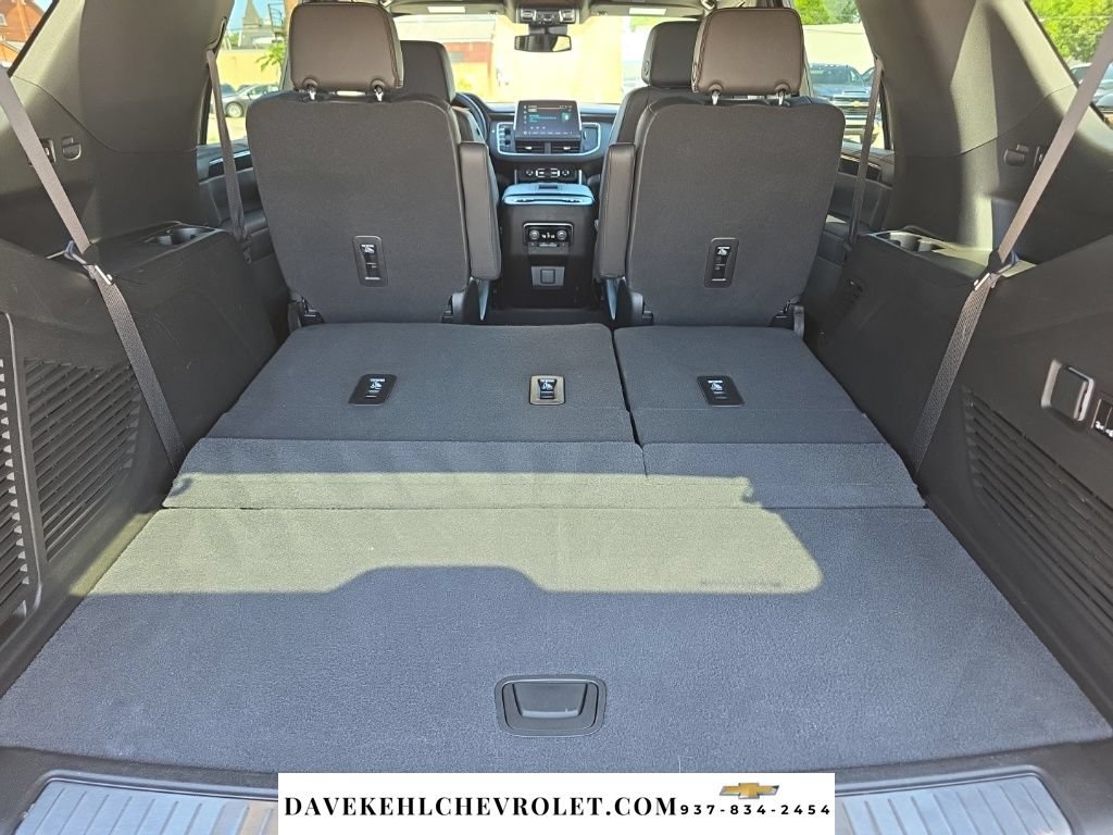 Used 2023 Chevrolet Tahoe RST w/ Luxury Package AWD/4WD image 36