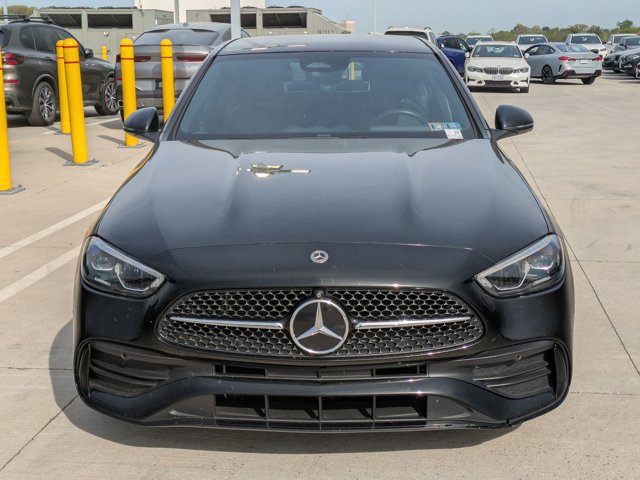 Used 2023 Mercedes-Benz C 300 4MATIC Sedan image 2