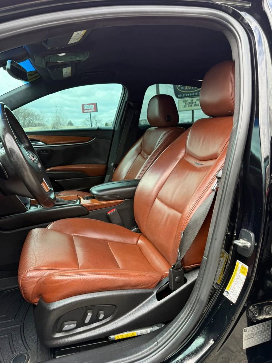 Used 2015 Cadillac XTS Luxury AWD/4WD image 10