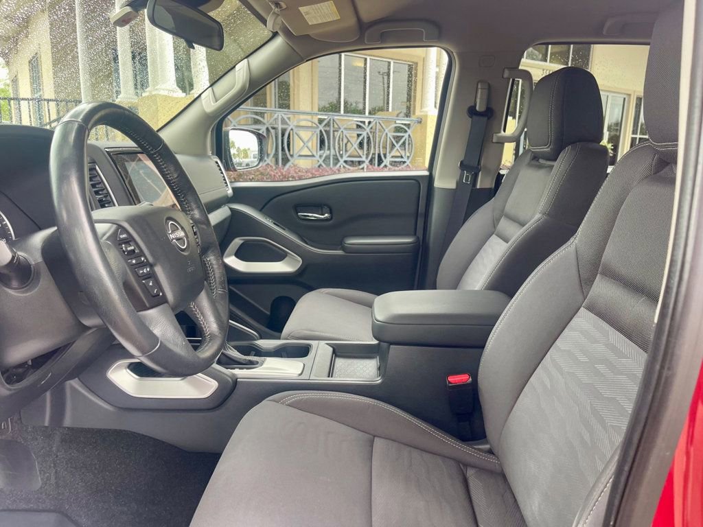 Used 2022 Nissan Frontier SV image 10