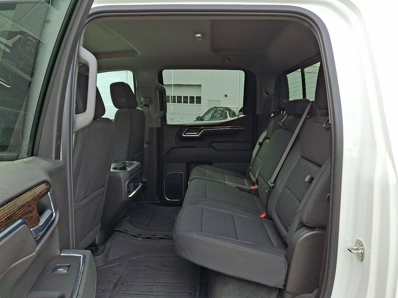 Used 2023 GMC Sierra 1500 Elevation w/ Preferred Package image 10