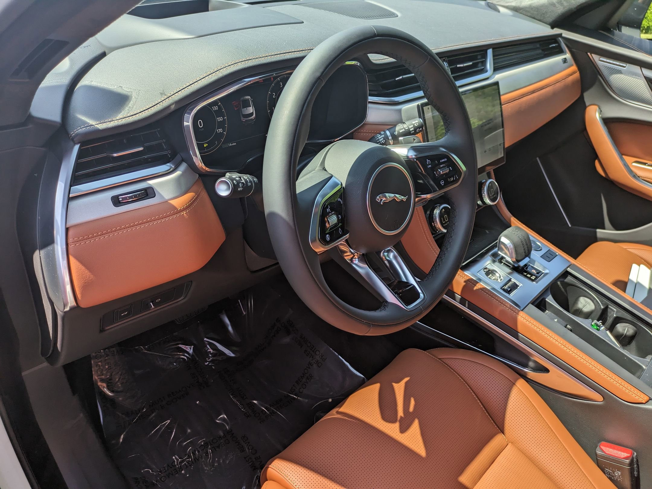 New 2026 Jaguar F-PACE R-Dynamic S image 10