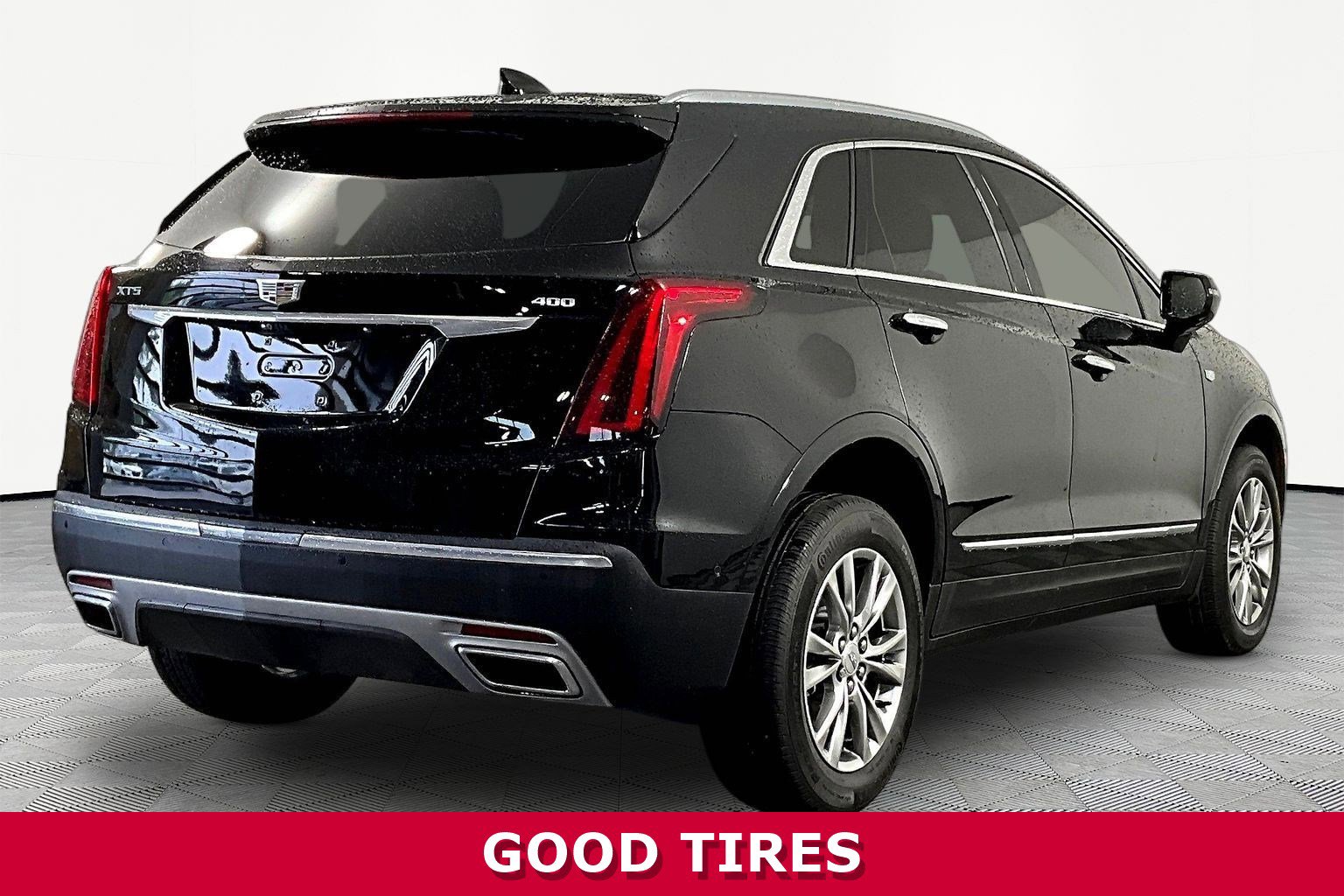 Used 2022 Cadillac XT5 Premium Luxury w/ Technology Package FWD image 6