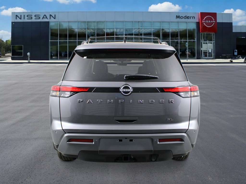 New 2026 Nissan Pathfinder SL FWD image 4