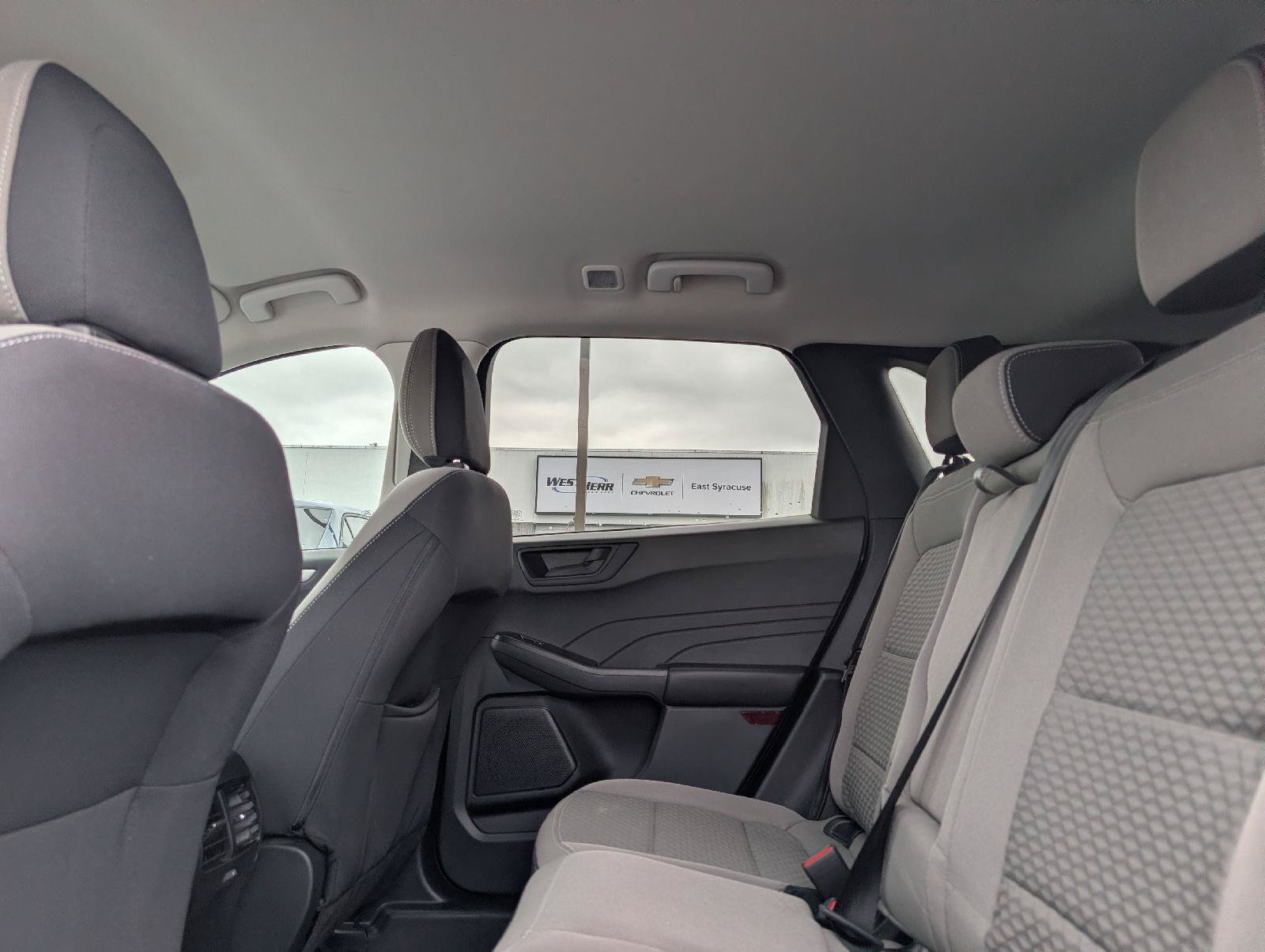 Used 2022 Ford Escape SE w/ Convenience Package AWD/4WD image 10