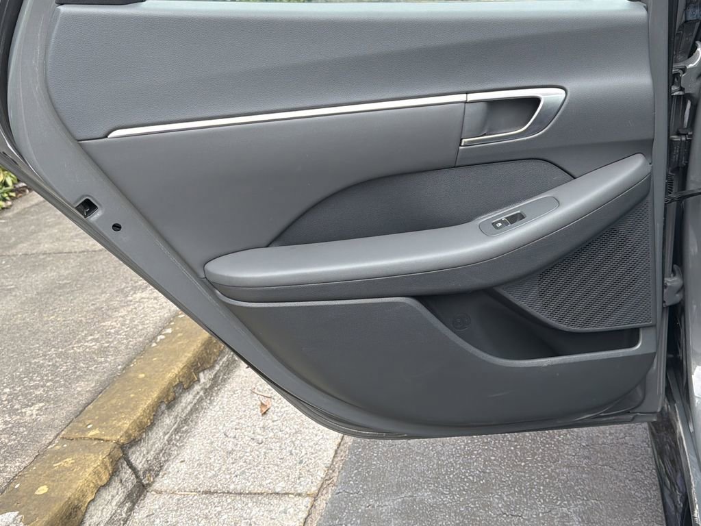 Used 2022 Hyundai Sonata SEL Plus w/ Preferred Accessory Package image 25