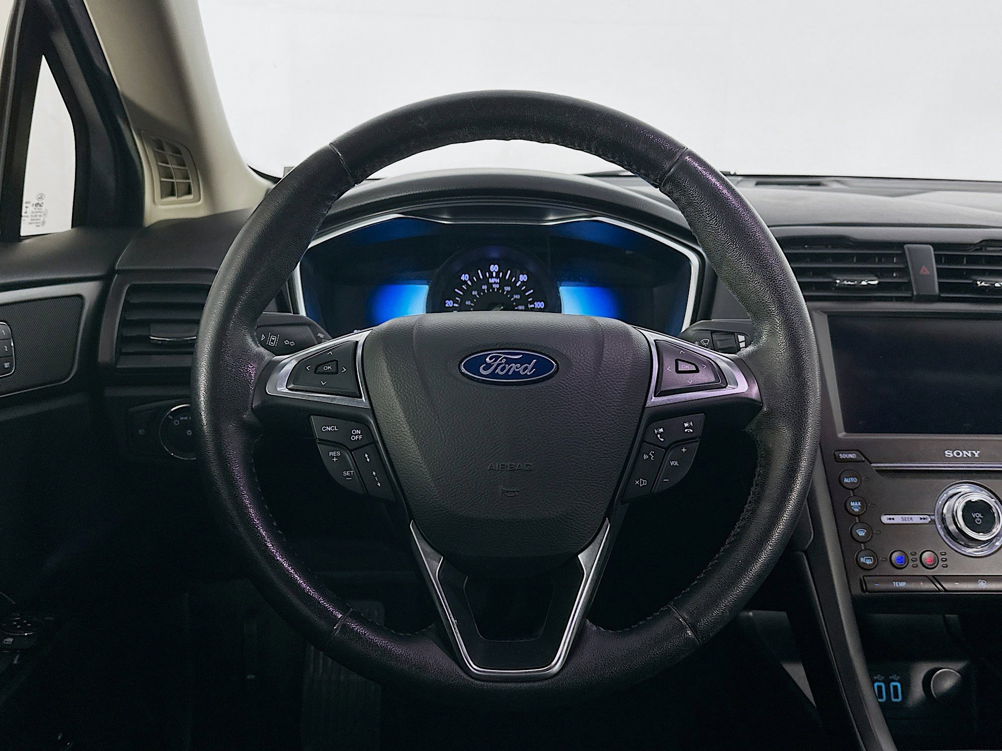Used 2019 Ford Fusion Energi Titanium image 18